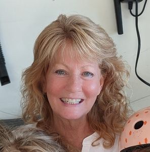 Meet your Posher, Diana